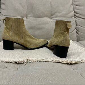 Together Sage Tan Suede Leather Ankle Boots 10 New